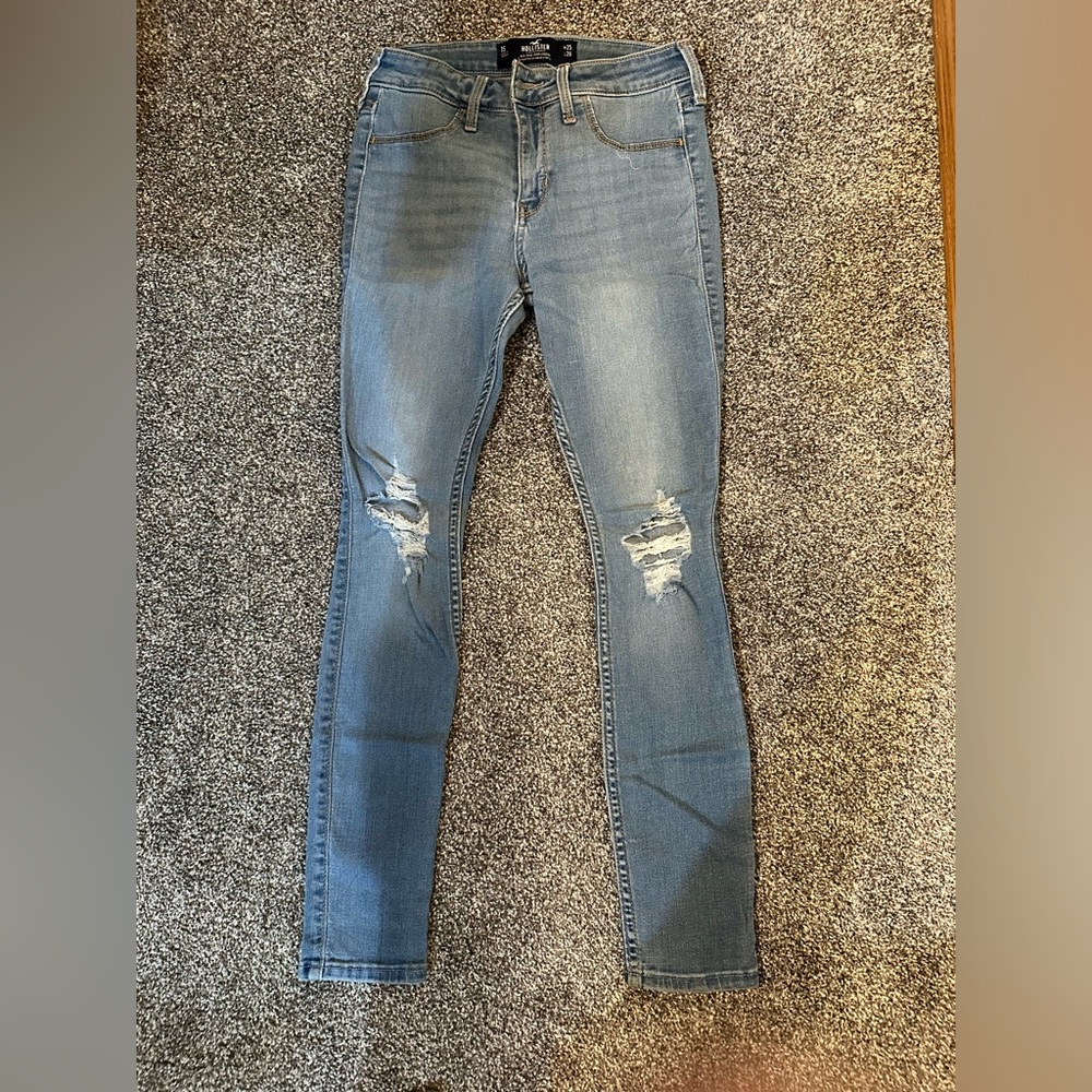 Hollister Size 1 Mid Rise Skinny Jeans